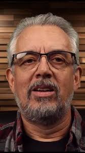 𝟭𝟬 𝟳𝗥𝗟 𝗗𝗬𝗡𝗔𝗦𝗧𝗬 Adrian Albelo demonstrating some technique.  @inkslingin_a.d . Needlejig has been producing High Quality Tattoo Needles  for over 20 years . Samples available in the link in our bio 👆🏻 .