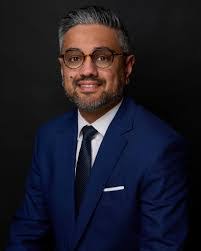 Kyle Lomax's Instagram, Twitter & Facebook