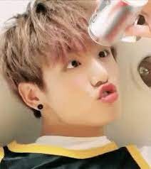 Entdecke bei tiktok kurze videos zum thema bts funny moments. Bts Jungkook Gif Bts Jungkook Funny Face Discover Share Gifs