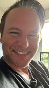 Hello everyone 👋 I'm Sean Dennison and I just booked my first podcast 🎙️  show guest spot and looking forward to many more! I'm a unique combination  of working singer-songwriter guitarist, actor