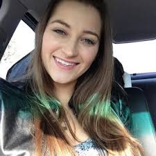 Melissa Jackson (@Mellisa15378101)