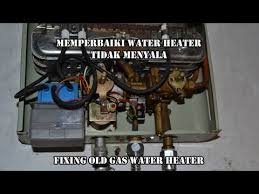 Flame failure sensor akan bekerja ketika thermocouple tidak mendapatkan panas yang cukup dari api pilot. Memperbaiki Water Heater Tidak Menyala Fixing An Old Gas Water Heater Eng Sub Youtube
