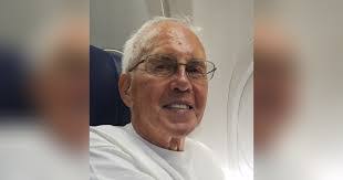 Justin Harshbarger's Instagram, Twitter & Facebook