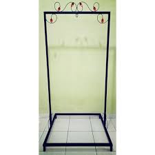 Bentuknya sangat sederhana, berupa hanger besi yang padanya dikaitkan kain ayunan. Tiang Ayunan Bayi Besi Shopee Indonesia