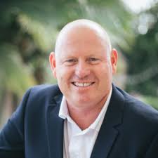 Five really useful tips to improve your Leadership in Five minutes!