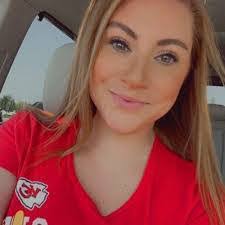 Cynthia Obrero's Instagram, Twitter & Facebook