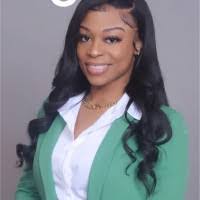 Kiara Gibson's Instagram, Twitter & Facebook