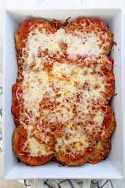 This Baked Eggplant Parmesan Is A Lighter Twist On The Classic Italian Recipe It S Coated In Panko Brea Eggplant Parmesan Baked Baked Eggplant Italian Recipes