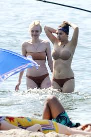 Elizabeth olsen doesn't care what you think of her hat. On Set July 16 2012 020 Elizabeth Olsen Source Photo Archive