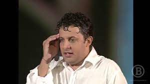 Oggi il compleanno di brignano. Enrico Brignano Oggi Interrogazione Youtube