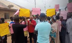 Igboho was reportedly nabbed monday night in cotonou, benin. Vevlx76ytdeeim