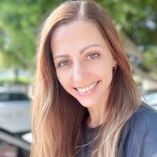 KaleyCuoco says taking care of a toddler is like taking care of your drunk  best friend every day 😂 #FallonTonight