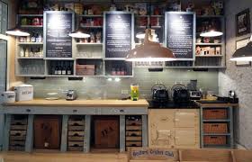 Keep Calm And Go To English Country Kitchen Tukibomp Blog De Bons Plans Sur Bordeaux Et Country Kitchen Restaurant English Country Kitchens Country Kitchen