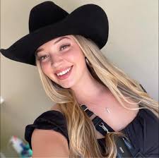 Kelsey Lynn Wright (@Klil420) • Facebook