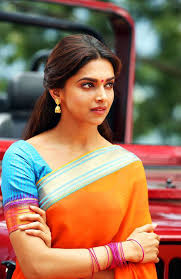 Deepika Padukone Chennai Express Her Expressions In This Movie Is Just Wow Makes You Fall Deepika Padukone Hot Deepika Padukone Style Deepika Padukone Saree