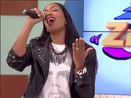 A cantora angolana nsoki consta da lista dos 100 jovens africanos mais influentes com menos de nsoki lançou um single em outubro de 2012 com as participações de nanutu e johnny ramos, que. Nsoki Canta Meu Anjo No Zimbando Tv Zimbo Youtube