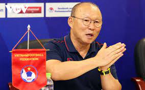 Bản hợp đồng dẫn dắt tuyển việt nam sẽ kéo dài trong 2 năm, mức lương đường hai bên giữ kín, nhưng nhiều khả năng sẽ cao nhất trong các đời hlv ngoại từng làm việc ở việt nam. Hlv Park Hang Seo Co Yeu Cáº§u Ä'áº·c Biá»‡t Nháº±m Giup Ä't Viá»‡t Nam Lam Nen Lá»‹ch Sá»­ Vov Vn