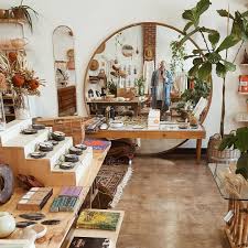 Danielle And Philip On Instagram Joandjune Lovethewayyouhome Houzz Vintagehome Ihav Wholesale Home Decor Home Decor Shops Elegant Home Decor
