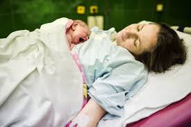 In questi istituti è possibile conservare a pagamento (a partire dai 2 mila euro) il sangue del cordone ombelicale nell'ipotesi che in futuro possano essere messi a punto dei protocolli per curarsi con le proprie cellule staminali (trapianto autologo). Cordone Ombelicale Come Donare Donatori H24