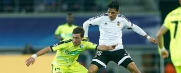 El centrocampista argentino, procedente del benfica, se someterá este martes al pertinente reconocimiento médico. Valencia Confirm Enzo Perez Sale Football Espana