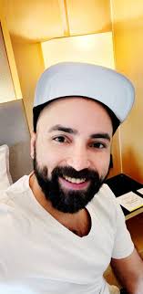 Greetings from Spain. 🤟🇪🇸