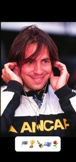 Jorge Bicho Del Buono tiene la tarea más exigente del fin de semana, ser el  que le diga que hacer a Gustavo nada menos. Alto rendimiento y alta  exigencia para la dupla