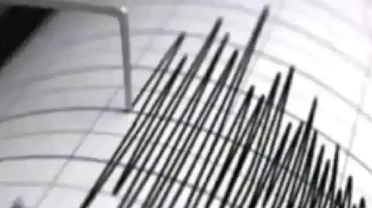 पूर्वोत्तर भारत में भूकंप के तेज झटके, रिक्टर स्केल पर तीव्रता 5.7, अरुणाचल का सियांग था केंद्र - Earthquake in Arunachal Pradesh magnitude 5.7 jolts West Siang ntc - AajTak