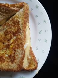 Egg sandwich) adalah roti lapis dengan beberapa jenis isian telur maupun olahannya. On Twitter Roti Wholemeal Salut Telur And Cheese