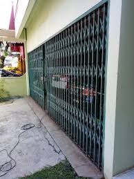 Harmonika surabaya, bengkel pintu harmonika, harga pintu harmonika kw 1, jasa pembuatan pintu harmonika, folding gate, folding gate toko. Haris Rolling Door Harga Pintu Harmonika Toko Pertokoan Terbaru 08131 Harmonika Pintu Garasi Pintu