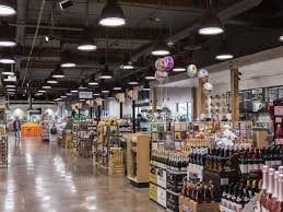 L A S Best Fancy Grocery Store Is This Bristol Farms In The Valley Woodland Hills Gets A 25 000 Square Foot Concept Store That We Hope Is The Future Of Sup