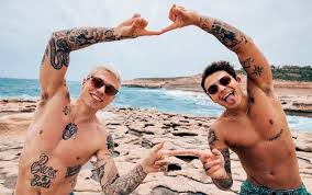 La metro di napoli protagonista del nuovo video di benji e fede. Benji E Fede Nuovo Album E Tour Nel 2020