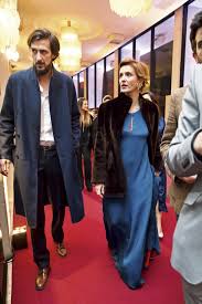 Mas bruno nogueira não esteve sozinho na concepção deste projecto. Caras Bruno Nogueira E Beatriz Batarda Mostram Que Continuam Apaixonados