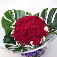 Valentine's day flowers and chocolates uk. Valentine S Day Flowers And Chocolates Magic Combination