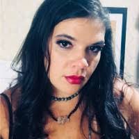 Erin Heyer's Instagram, Twitter & Facebook