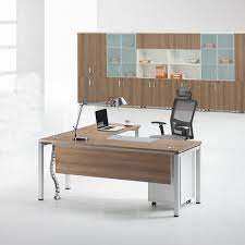 Ukuran meja kantor kayu solid minimalis modern. Meja Furnitur Kantor Klasik Mewah Desain Meja Kantor Modern Eksekutif Terbaru Buy Eksekutif Meja Kantor Desain Meja Kantor Eksekutif Perabot Kantor Meja Eksekutif Product On Alibaba Com