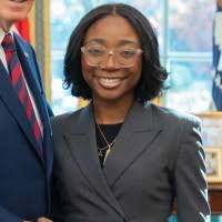 Alexia Lewis's Instagram, Twitter & Facebook