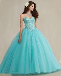 Resultado de imagem para vestidos de debutantes 2017