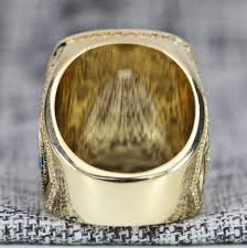 It is a bright shiny gold. Sigma Chi Fraternity Ring Sx Shine Series