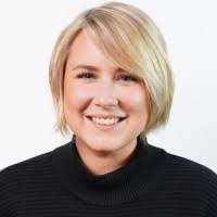 Stephanie Melzer's Instagram, Twitter & Facebook