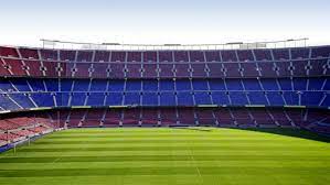 With a seating capacity of 99,354, it is the largest stadium in spain and europe, and the fourth largest football stadium in the world in capacity. Camp Nou Stadion Des Fc Barcelona