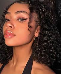 June Rosales (jrosales1299)