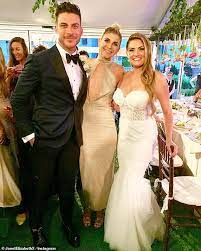 Jax Taylor And Brittany Cartwright Marry In Star Studded Ceremony Wedding Dresses Mermaid Wedding Dress Vanderpump