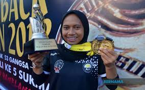 Azreen nabila yang merupakan anak jati kelahiran terengganu terpilih ke olympics atas tiket 'wild pelari pecut wanita negara, azreen nabila alias disahkan terpilih untuk mewakili malaysia bagi. Bernama Sprinter Azreen Nabila Still Prioritises Studies While Preparing For Tokyo Olympics