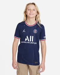 Latitude and longitude coordinates are: Paris Saint Germain 2021 22 Stadium Home Older Kids Football Shirt Nike Il