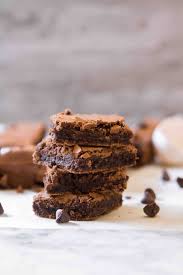 Satisfy your chocolate craving with this easy recipe. Bakery Style Brownies With No Cocoa Powder Video Tips Lifestyle Of A Foodie