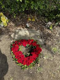 Bonnie Parkers grave : rCemeteryPorn