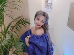 See more about soyeon, kpop and g idle. G I Dle Soyeon Receives Sympathy After Being Slammed For Line Distribution In Hwaa Kpophit Kpop Hit