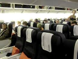 air france boarding boeing 777 200er