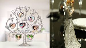 You need to find a wedding anniversary gift for her that is going to make her weak at the knees. Pin On Beauty Hacks