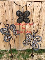 Junkyard Art By Tam I Am These Butterflies Are One Of My Favorite Things To Make Repurposed Scrap Metal Metal Tree Wall Art Metal Art Welded Scrap Metal Art